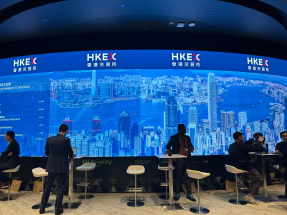 譚智樂說，不排除短期內有更多上市公司公布集資計劃，但相信對大市氣氛影響有限。（港台圖片）