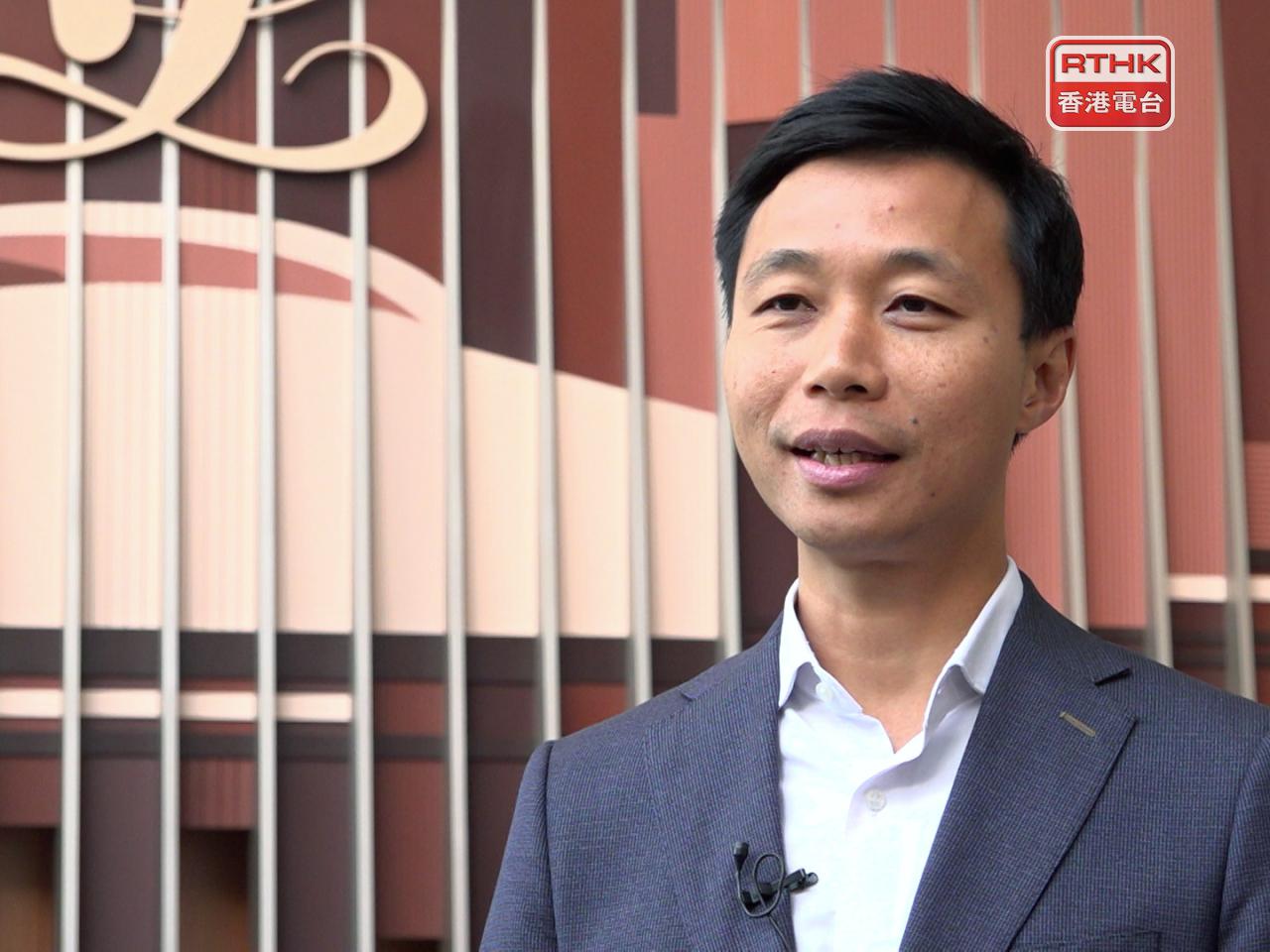 林振昇相信，修訂降低工時門檻，可以令更多打工仔受惠。（葉燿坤攝）