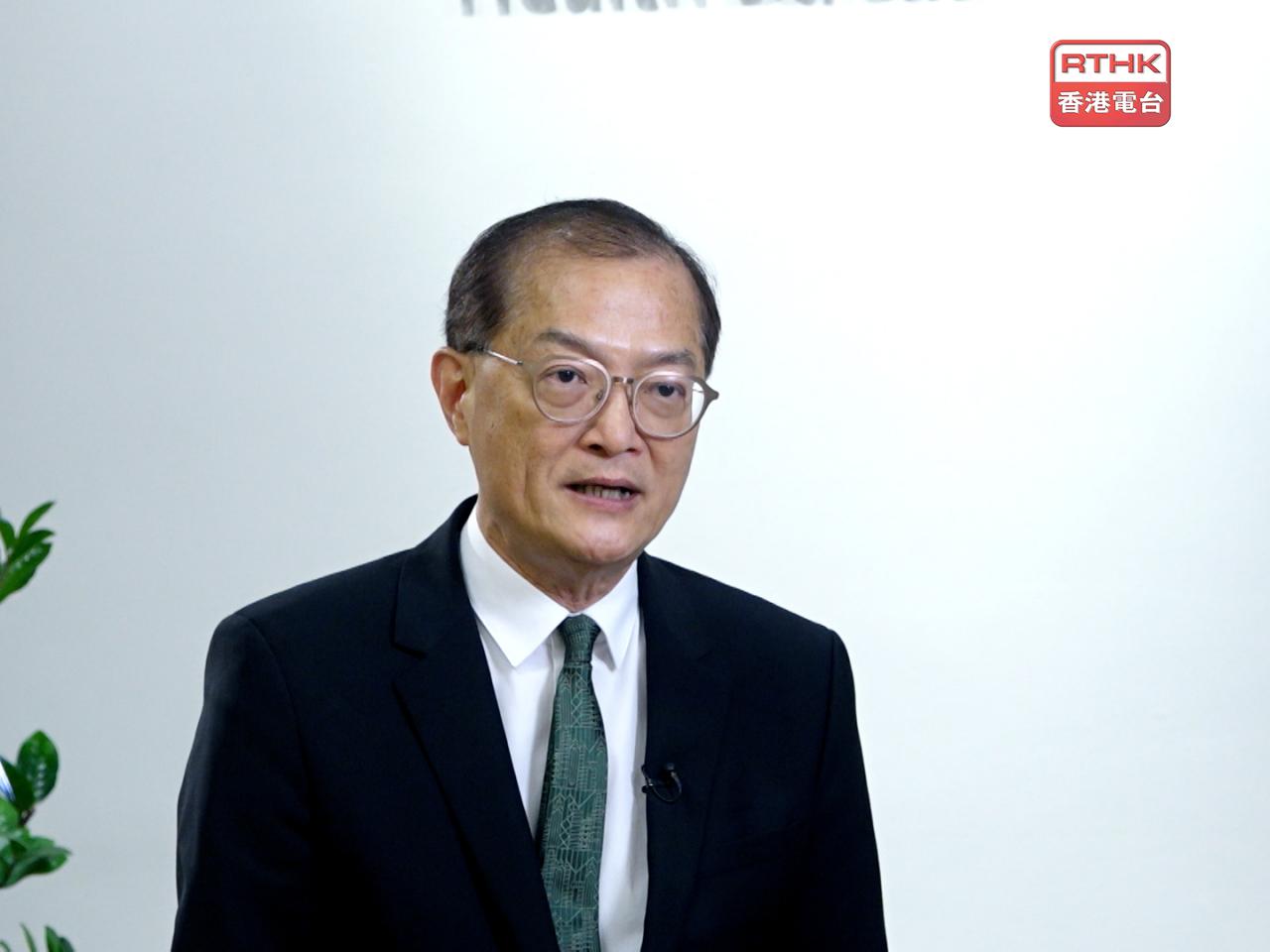 盧寵茂表示，醫療收費改革初見成效，首10日公立醫院急症室整體病人數目，較去年同期減少一成二，當中非緊急和次緊急的病人，較去年同期減少24%。（港台圖片）
