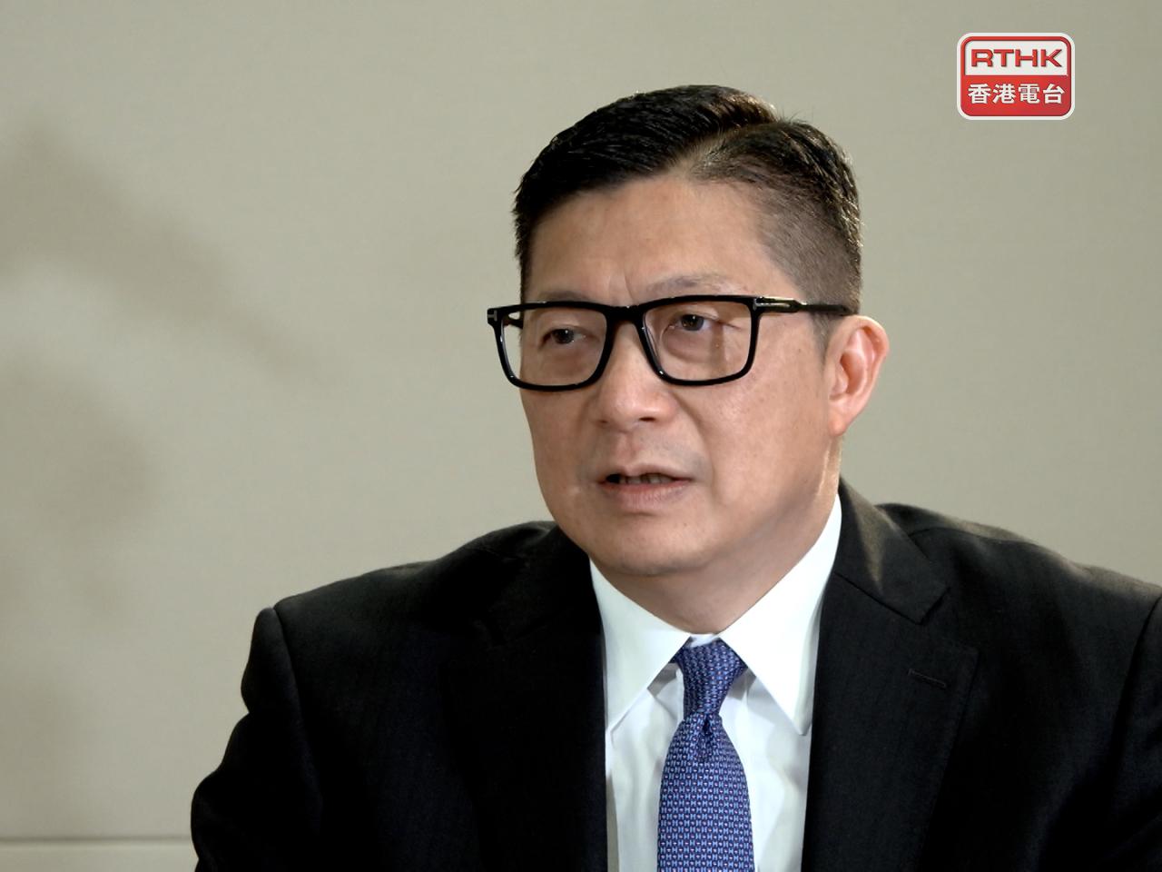 鄧炳強去信《華爾街日報》，指該報一篇社論公然無視黎智英案的事實。（港台圖片）