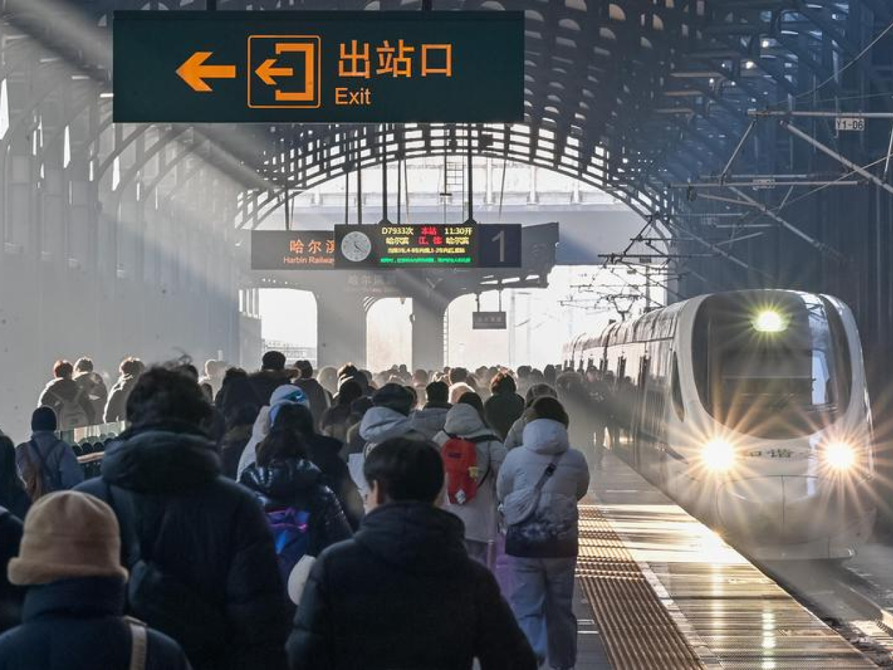 國鐵集團預計，今年春運全國鐵路發送5億3900萬人次旅客。（新華社資料圖片）