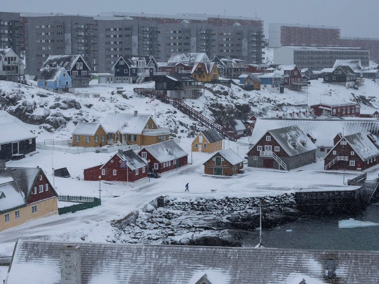 Donald Trump says he would "100 percent" follow through on plans to impose tariffs on European countries which oppose his plan to take complete control of Greenland. File photo: Reuters