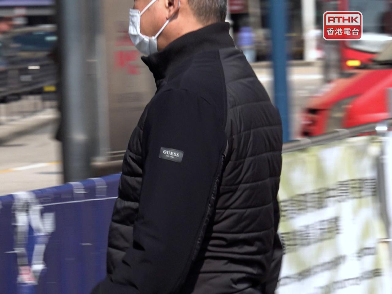 天文台預計今晚市區氣溫顯著下降至16度，明日至星期五天氣持續寒冷，市區最低氣溫在11、12度左右。 （港台圖片）