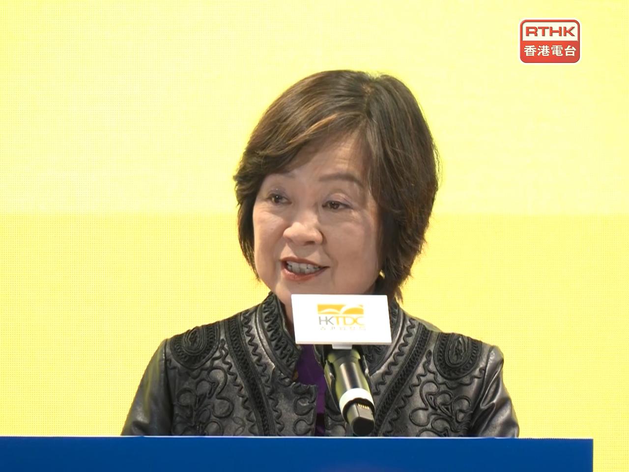 蔡若蓮表示政府一向積極推動職業專才教育，相信不但可為應屆畢業生及在職人士擴展更多機會，亦可培育本港所需的專業技能人才。（鍾家銘攝）