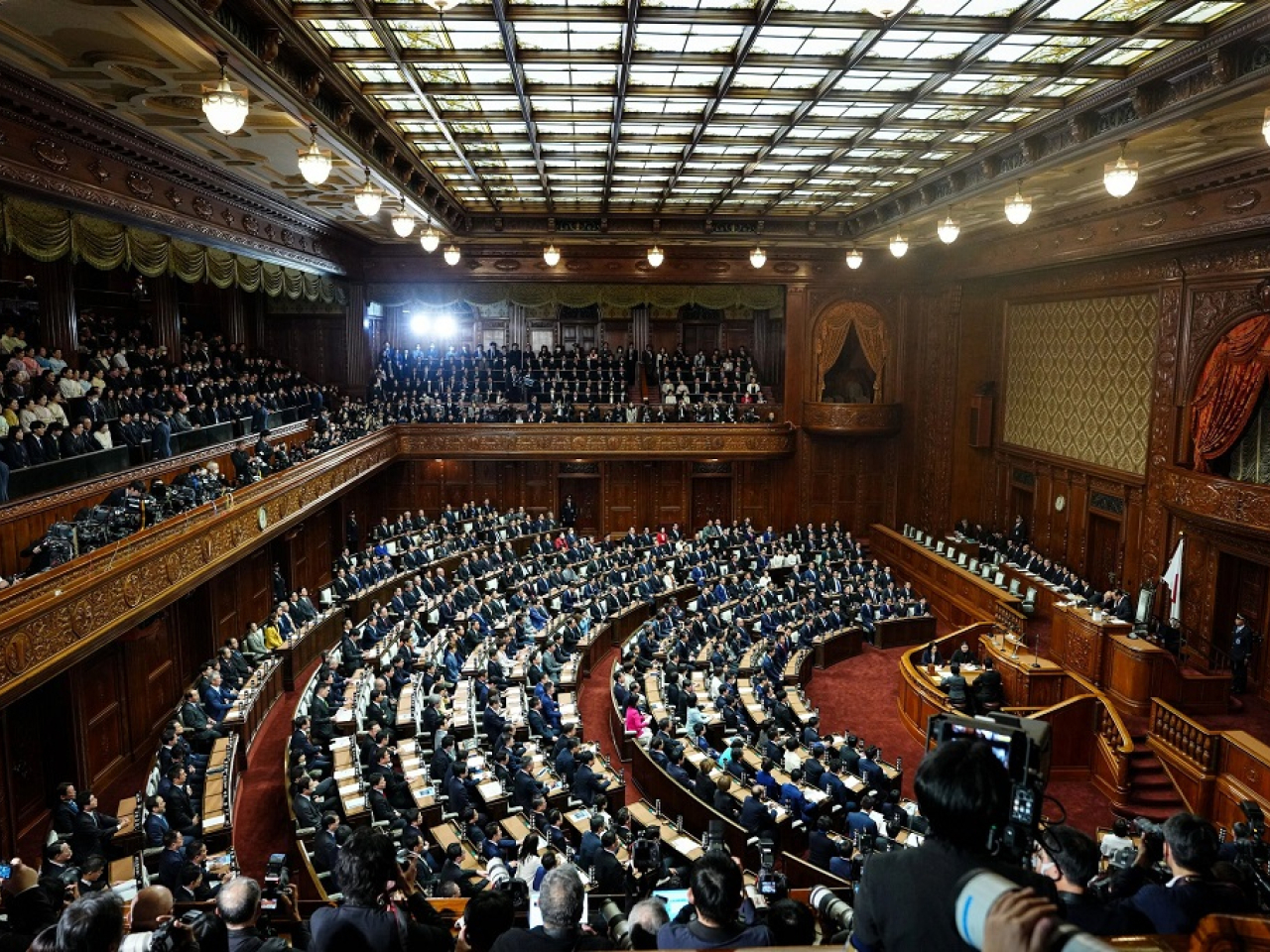 日本眾議院60年來首次在國會例會開幕日解散。（新華社）