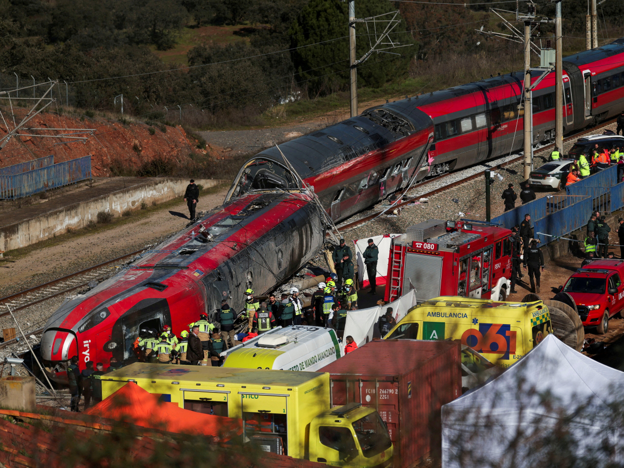 西班牙南部高鐵列車在過去的星期日發生出軌相撞事故，造成多人傷亡。（路透社資料圖片）