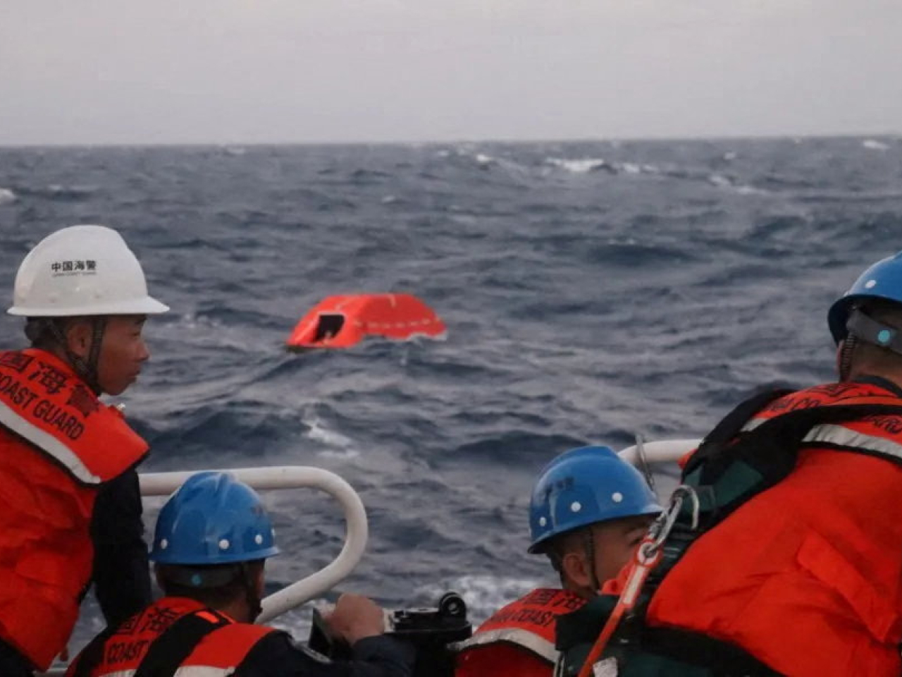 中國海警表示，將會繼續組織相關力量搜救。（路透社資料圖片）