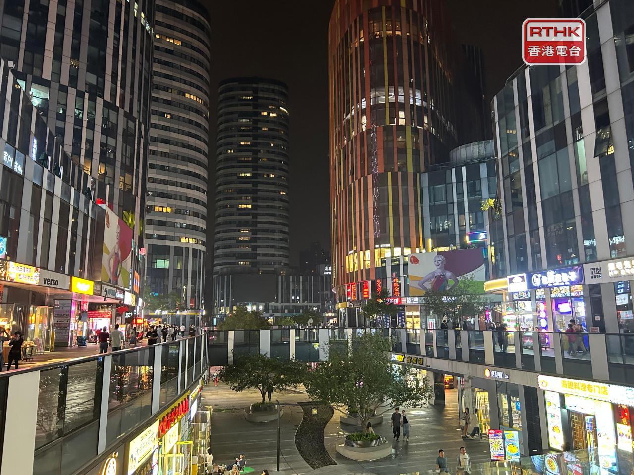 商務部表示，會適時研究出台新政策，又指支持外資企業參與提振消費等活動。（港台圖片）