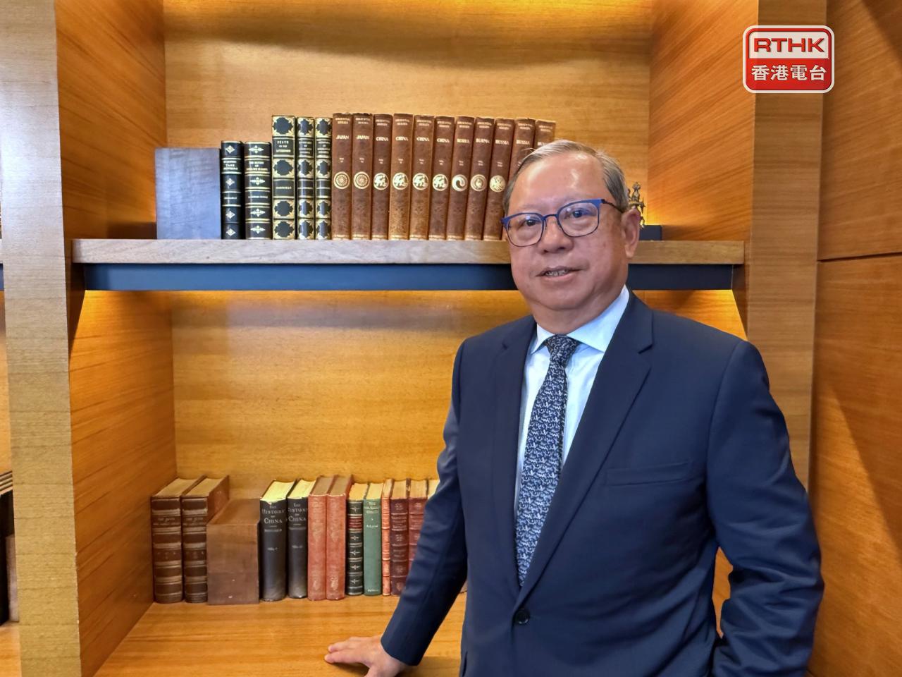 林建岳指出，堅持完善行政主導，特區政府是第一責任人，但各界同樣責無旁貸。(港台圖片)