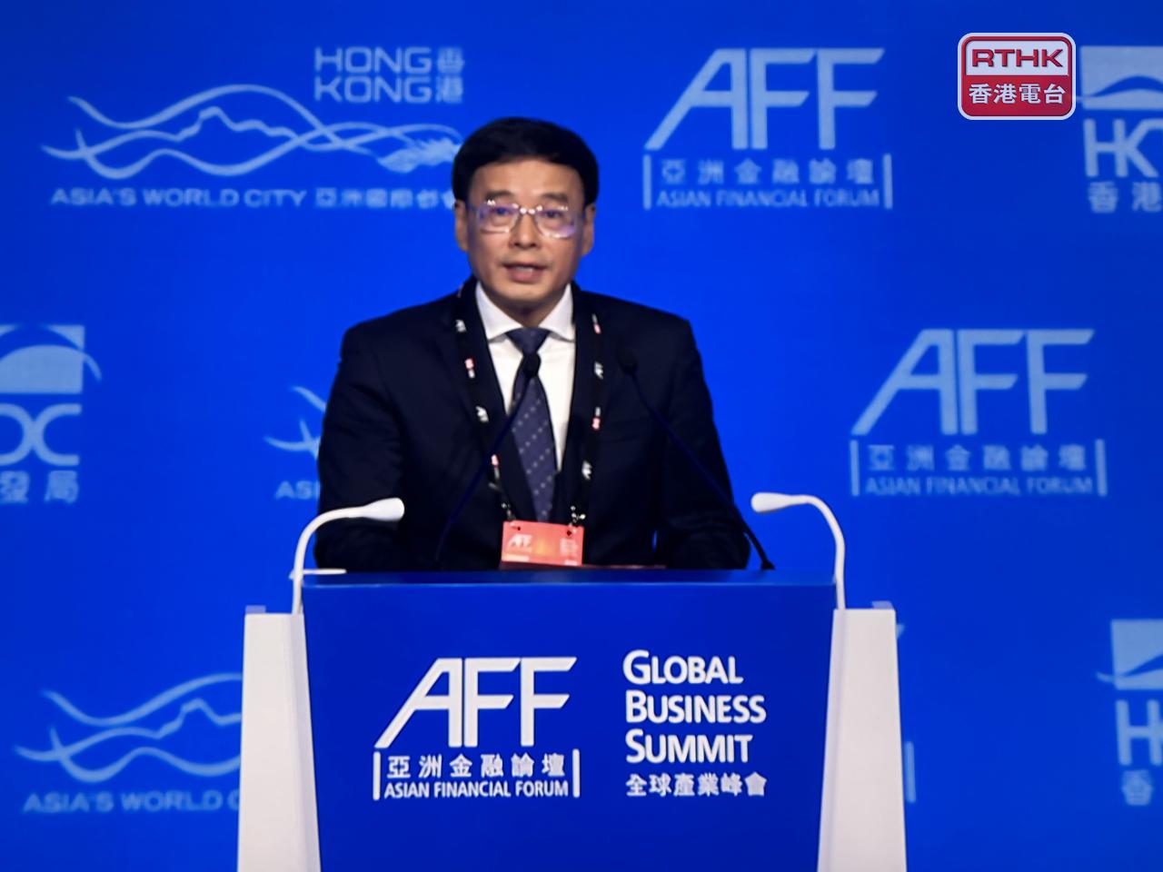 湯志平期望，香港發揮超級聯絡人和超級增值人的獨特作用，幫助山西打通連結全球的通道，推動當地特色優勢產品走向國際市場。（羅煒皓攝）