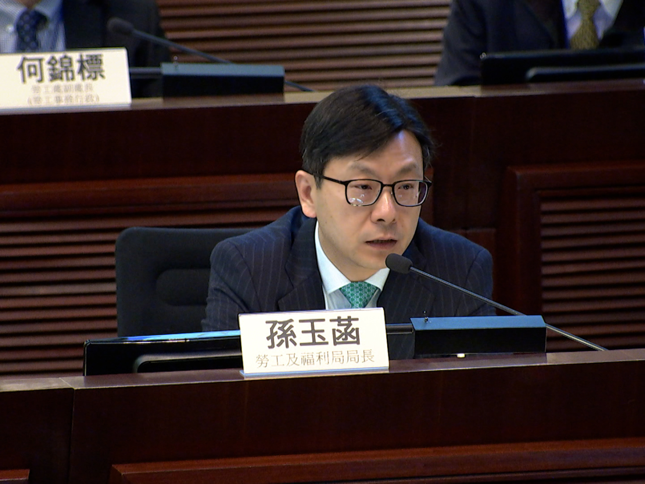 孫玉菡說，特區政府人力政策大目標是以培育本地人才為主，引入外來人才為輔助。