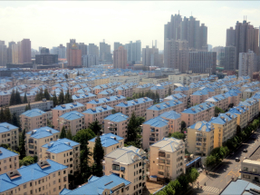 人行數據顯示，至去年第4季尾，房地產貸有所放緩。（港台圖片）