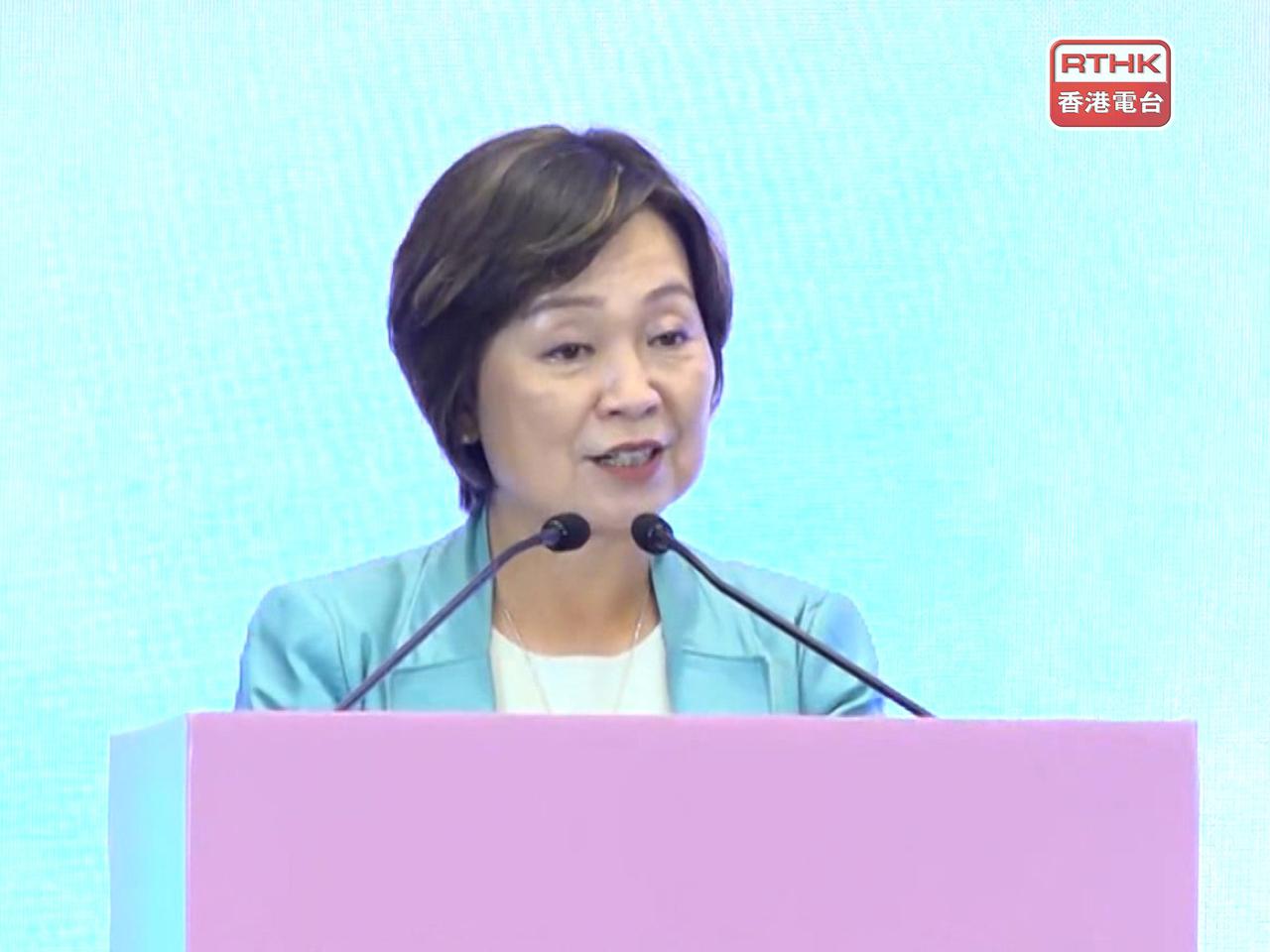 蔡若蓮指教育局在火災後已成立危機處理小組向區內學校提供支援。（港台圖片）