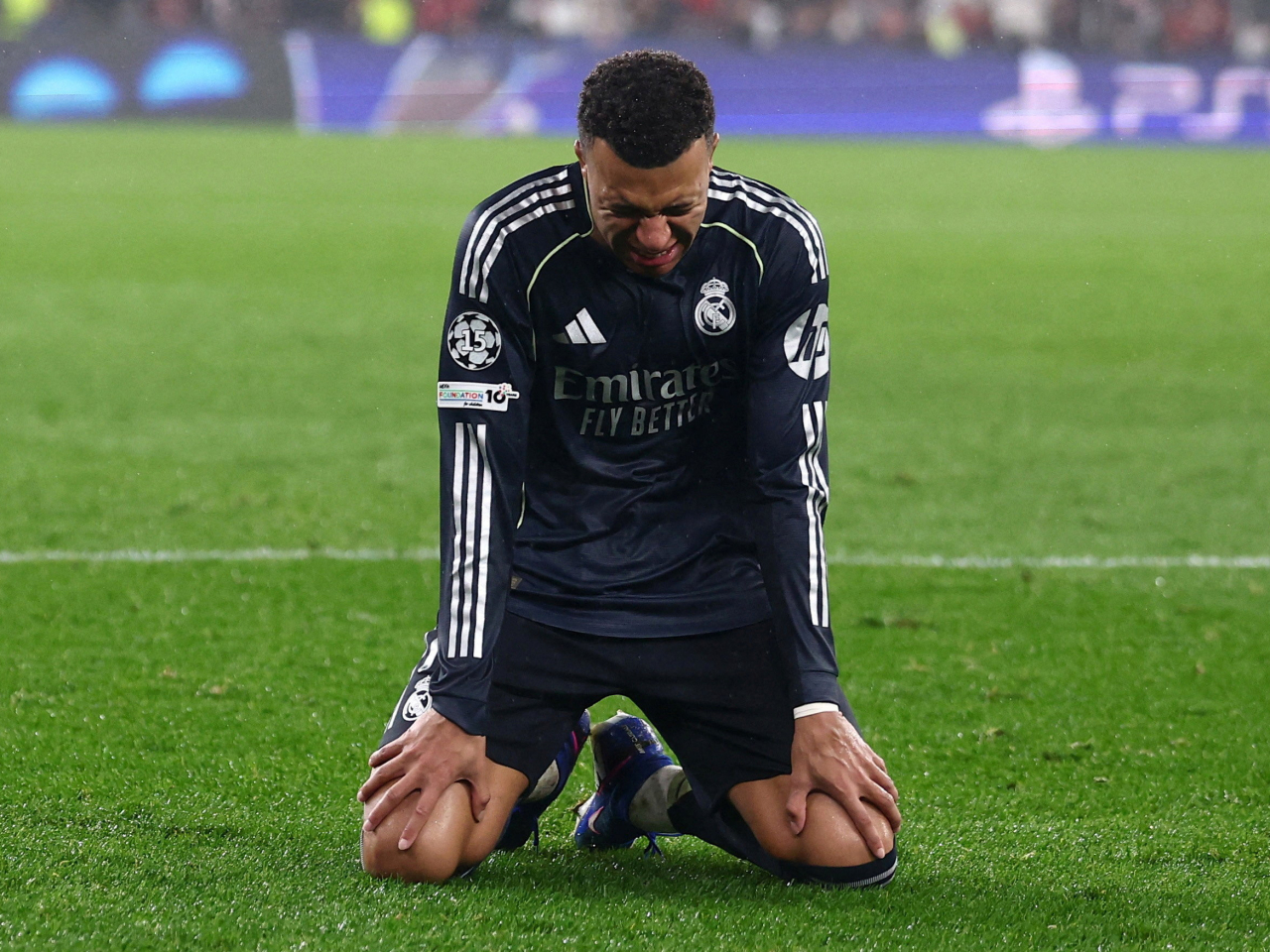 A 4-2 defeat at Benfica leaves Real Madrid just short of a top-eight finish and direct passage into the last 16. Photo: Reuters