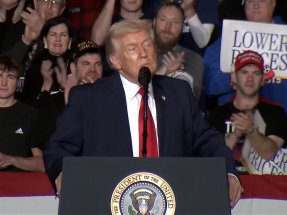 特朗普促伊朗盡快返回談判桌　據報華府考慮對伊朗發動大規模攻擊