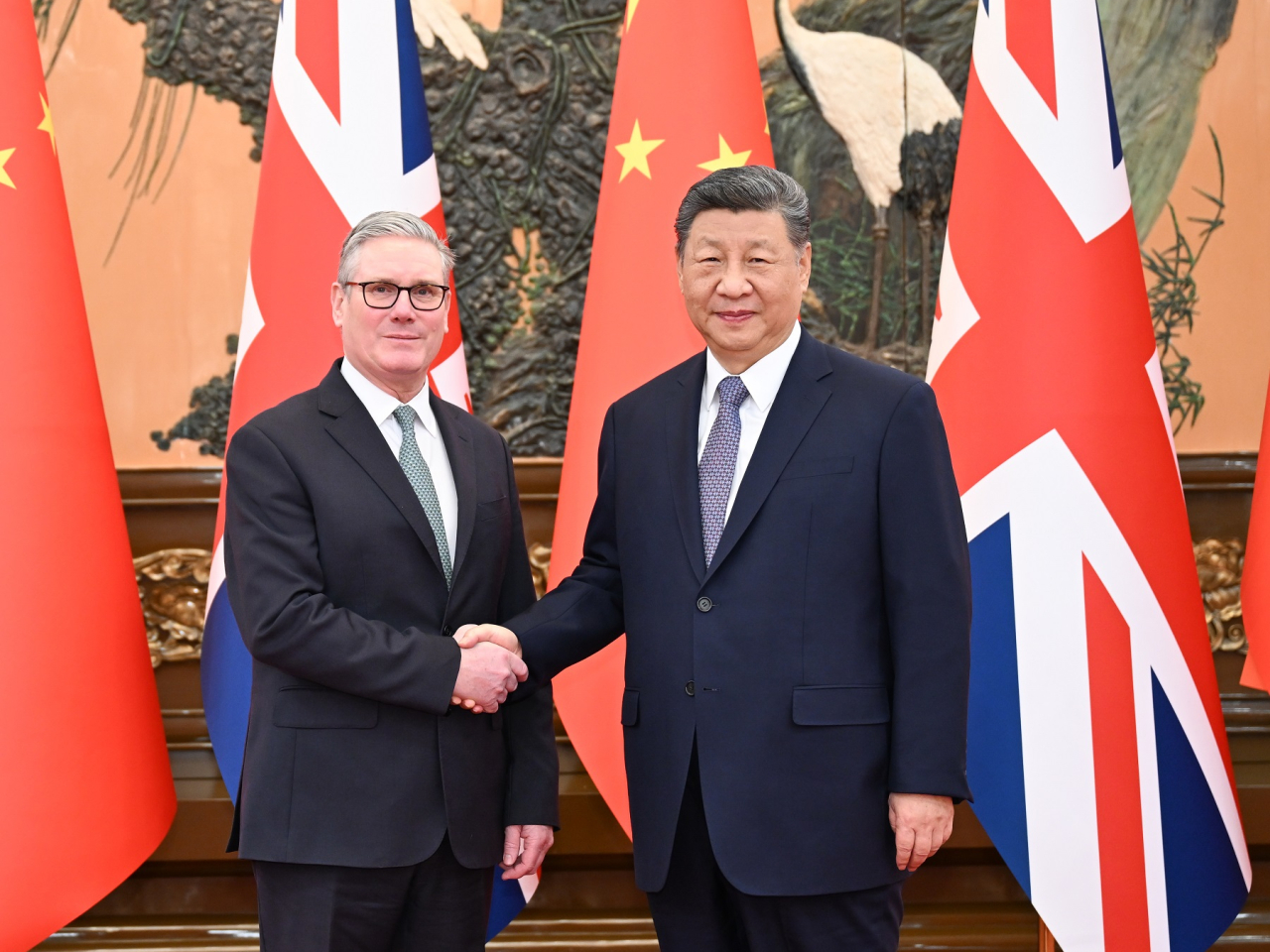 Xi Jinping said China and the UK should expand cooperation in education, health, finance and the service industry, as well as carry out joint research on areas including artificial intelligence, bioscience and new energy technologies. Photo: Xinhua