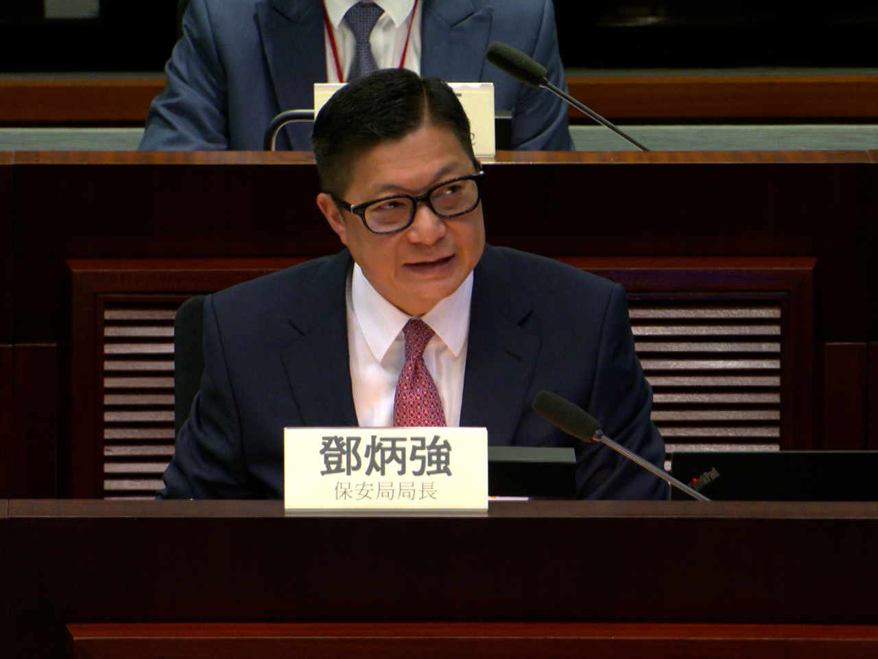 鄧炳強表示，面對國家安全風險不能掉以輕心。