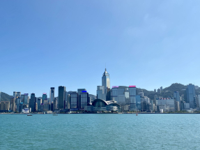 督導小組未來3年策略重點將圍繞兩大支柱，當中涉及鞏固及深化香港作為可持續金融中心的工作。（港台圖片）