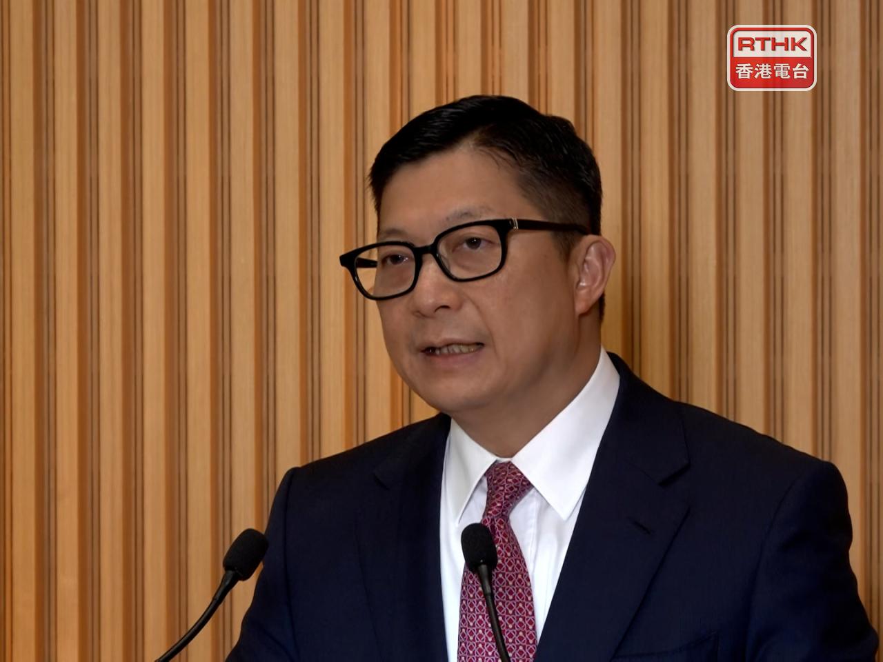 鄧炳強說，錄得主要升幅的罪案是兇殺案及嚴重毒品案。（孔令輝攝）