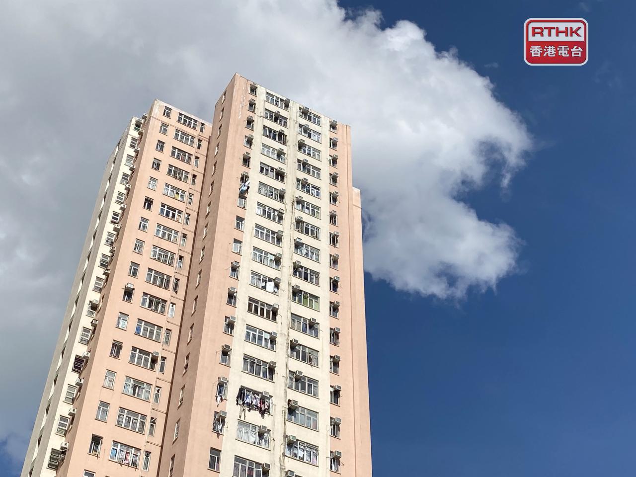 房屋局相信未來3至4年私人住宅供應將維持在較高水平。（港台圖片）