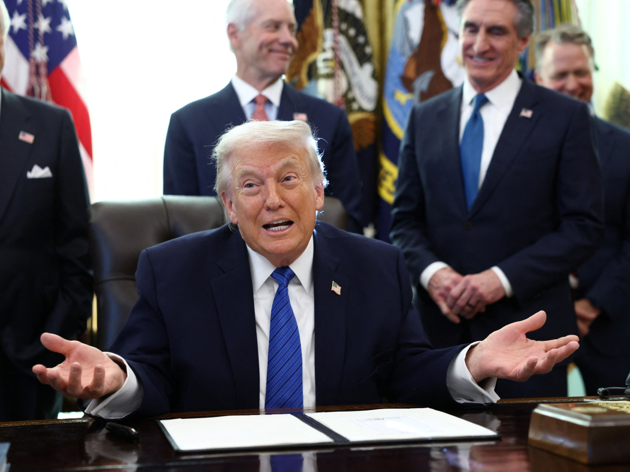 特朗普表示，伊朗希望同美國達成協議，他已告知伊朗方面達成協議的最後期限。（路透社）