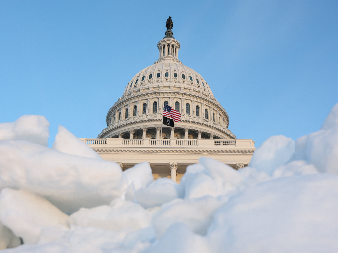 If the House of Representatives approves, as expected, funding early next week, the practical impact of the shutdown on services and workers will be limited. Photo: Reuters.