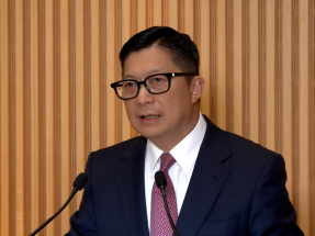 鄧炳強稱「新型碰瓷黨」個案已逾70宗　警方會仔細調查