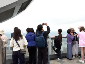 羅淑佩對農曆新年旅遊市道樂觀　料全年訪港客突破5000萬人次