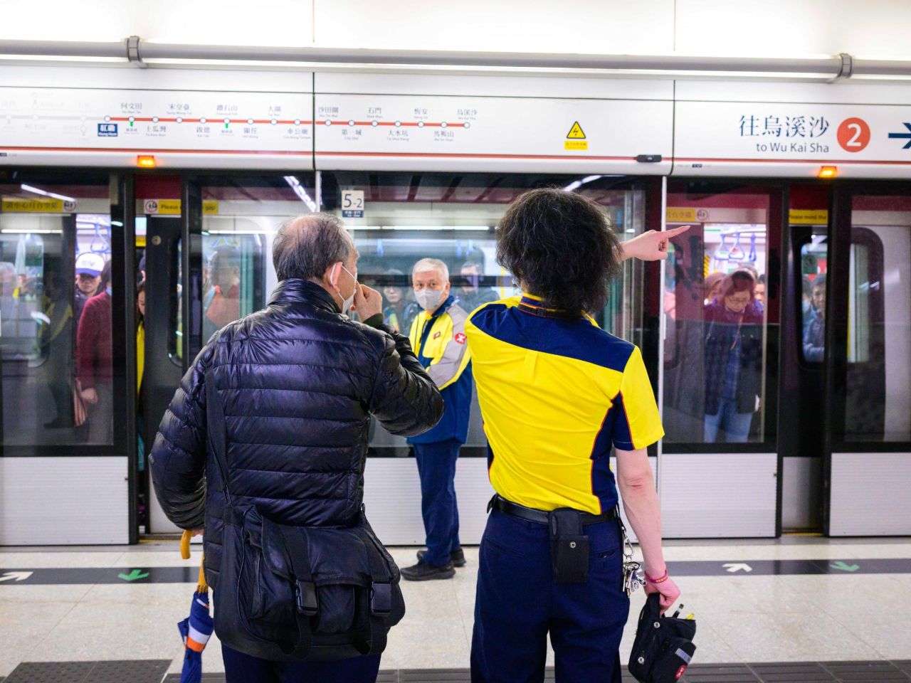 港鐵屯馬綫今日自頭班車起實施特別服務安排，車程途經紅磡站的屯馬綫乘客需在該站下車。（港鐵提供）