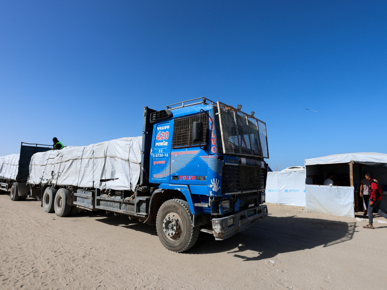 以色列國防軍公布，在口岸附近的以軍控制區內設立專用安檢通道。（路透社）
