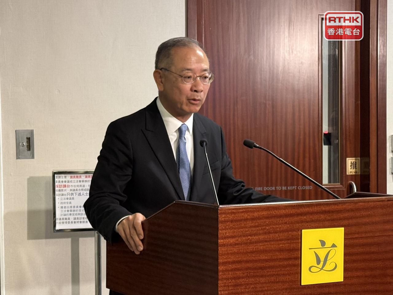 余偉文表示穩定幣監管及發牌在環球剛起步，將來國際上或會有互認安排的討論。(趙嘉駿攝)