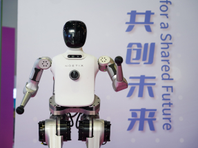 國務院總理李強在山東調研時表示，要積極利用人工智能技術，對生產製造全鏈條、全周期進行重塑。（新華社資料圖片）