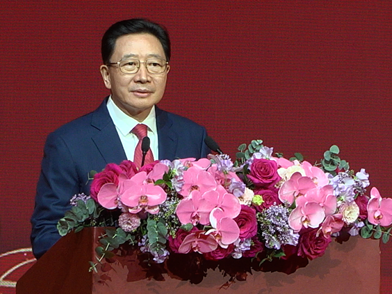 周霽表示，繼續全力支持行政長官李家超及特區政府依法施政。