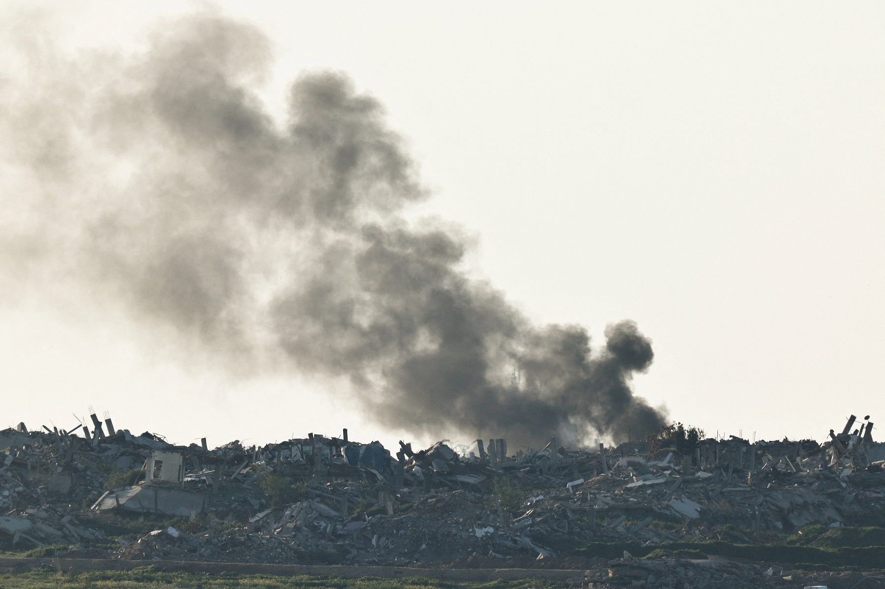 Israeli strikes kill 24 in Gaza, health officials say - RTHK