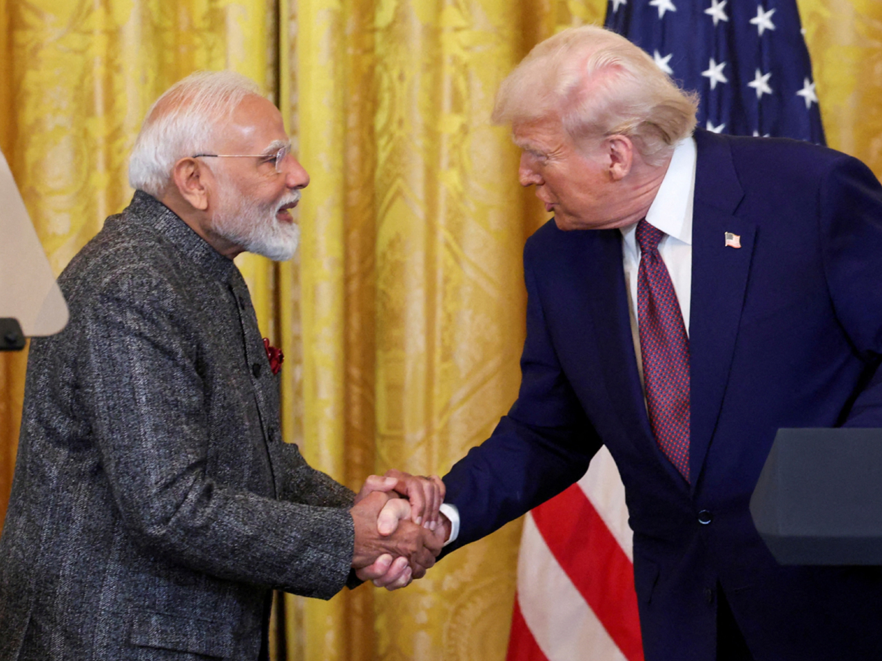 兩國達成臨時貿易協議框架。圖為印度總理莫迪及美國總統特朗普之前的合照。（路透社資料圖片）