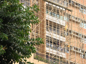 政府將提修例改革樓宇管理　麥美娟稱難以取消「授權票」