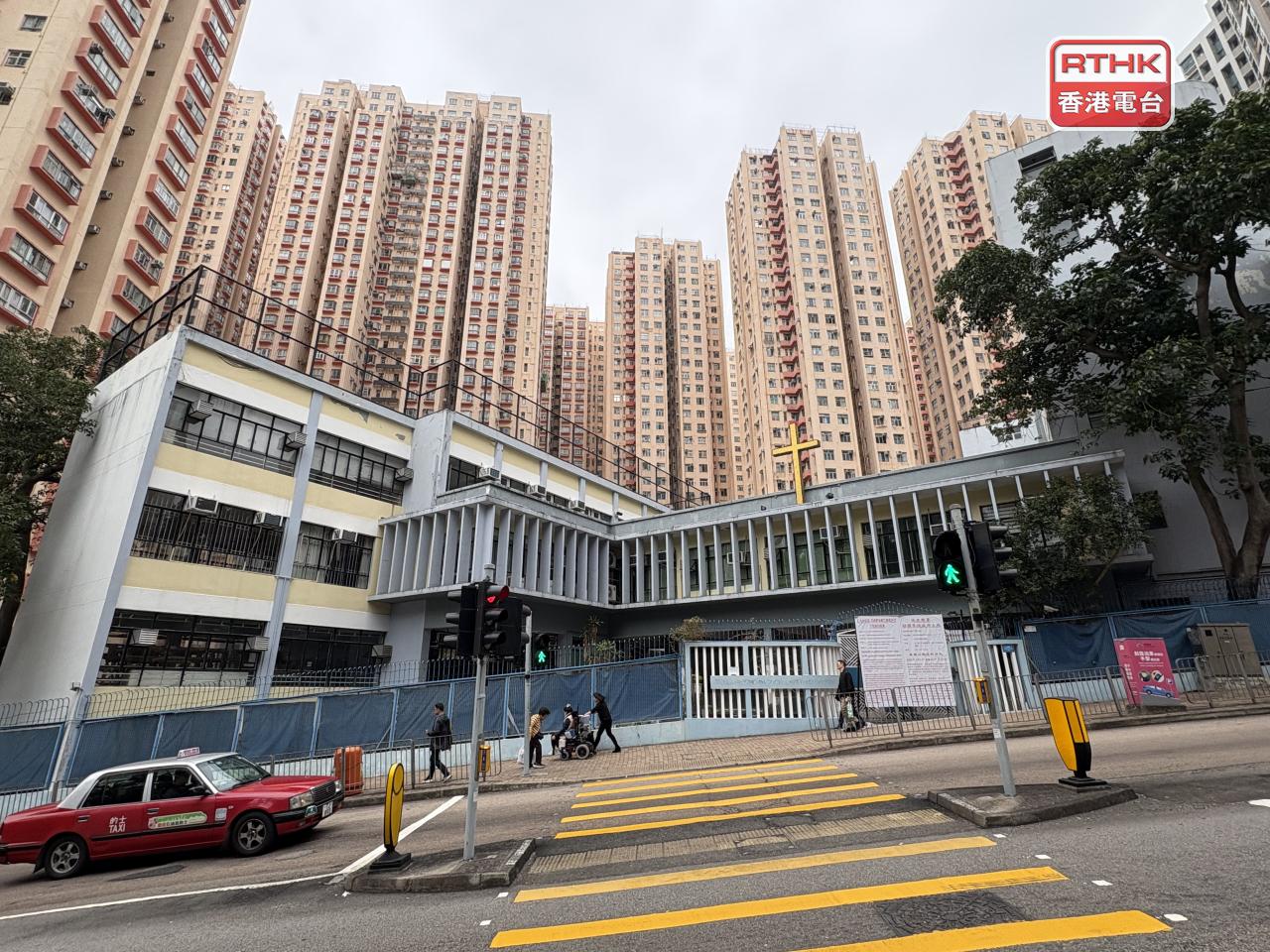 地政總署公布，牛頭角彩霞道地皮由中國海外發展以近18.07億元投得，略高於市場預期。（羅煒皓攝）