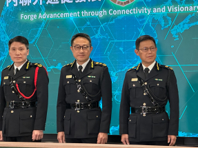 Cigarette smugglers cloud year for customs