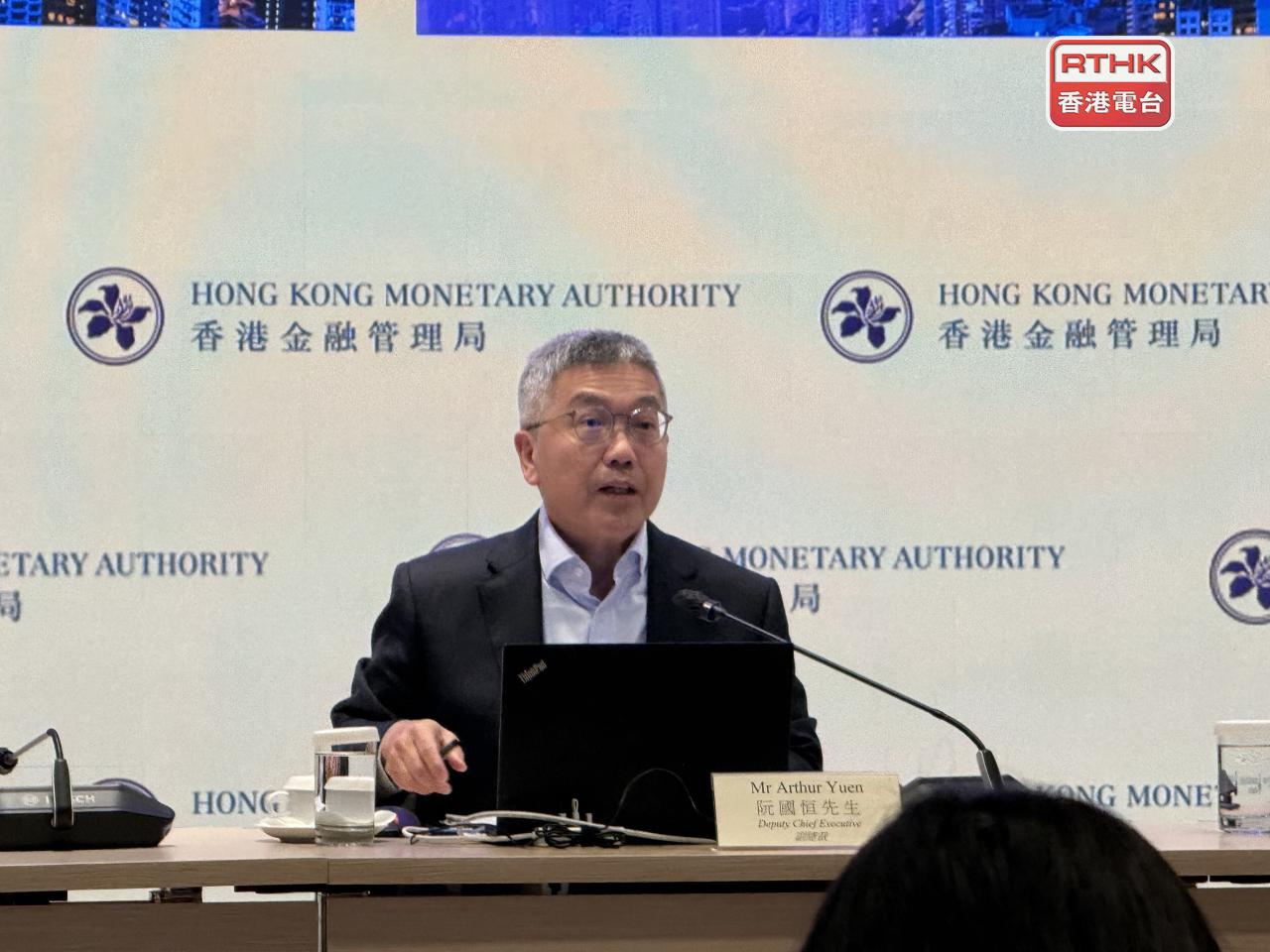 阮國恒稱去年銀行業稅前經營溢利按年增長7.3%，增幅較前年放緩1.1個百分點。（趙嘉駿攝）