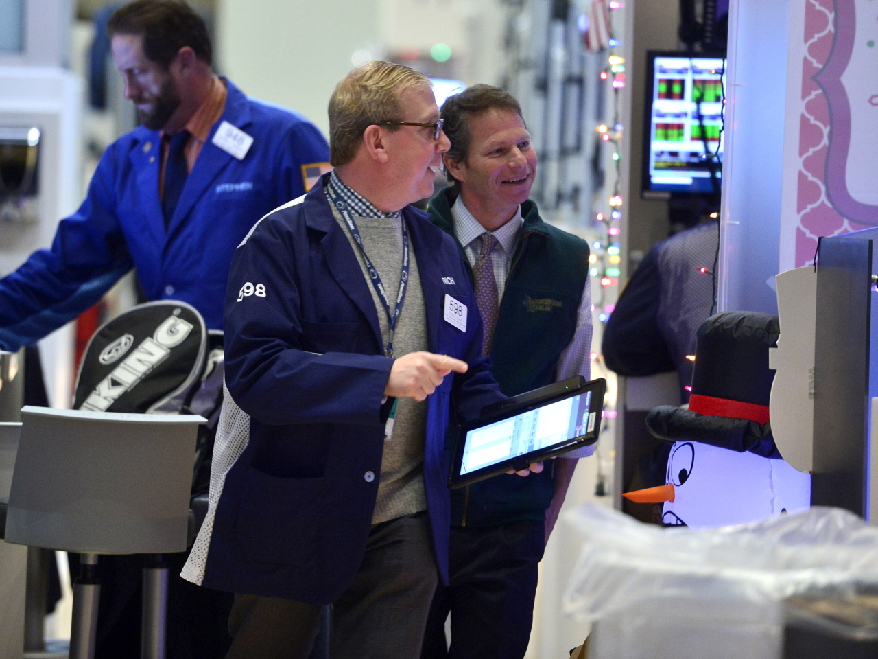 道瓊斯指數較早時報50395點，升274點，升幅0.55%。（新華社資料圖片）