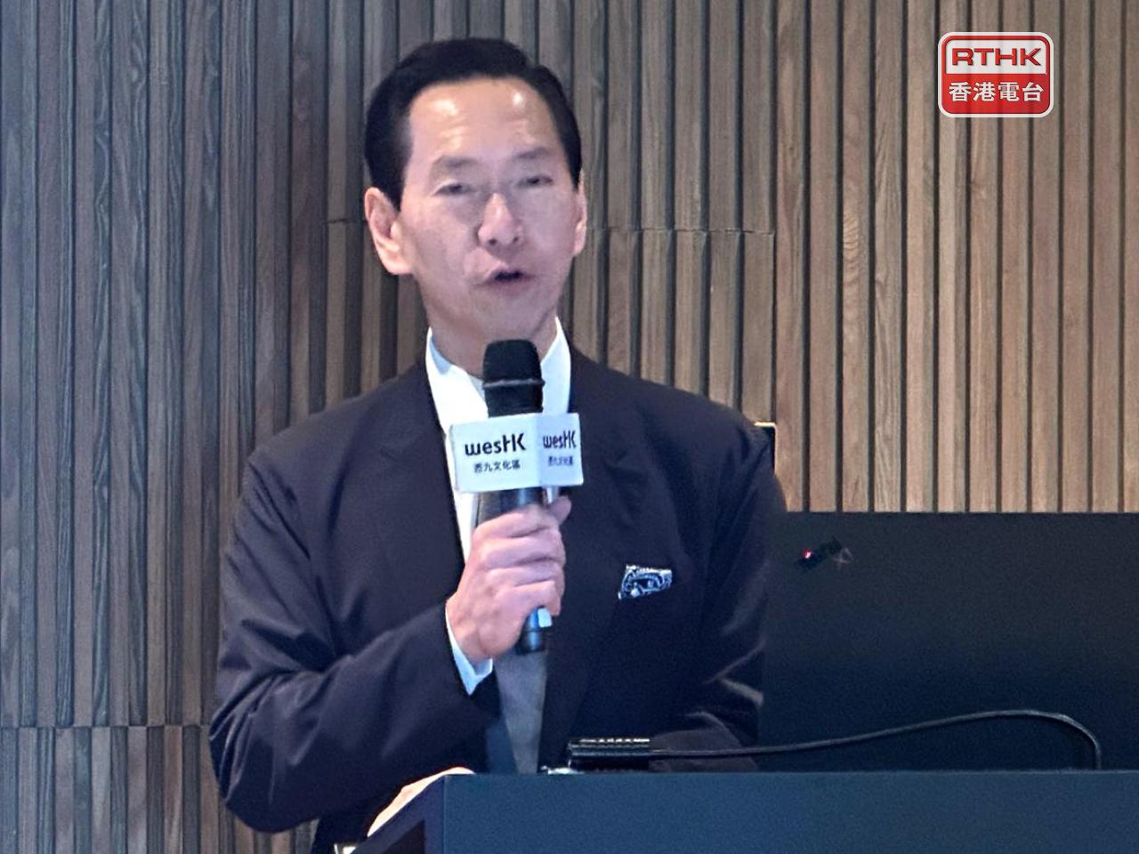 陳智思指有關貸款為西九整體未來發展需要，提供穩定財務資源及流動資金。（羅詠暉攝）