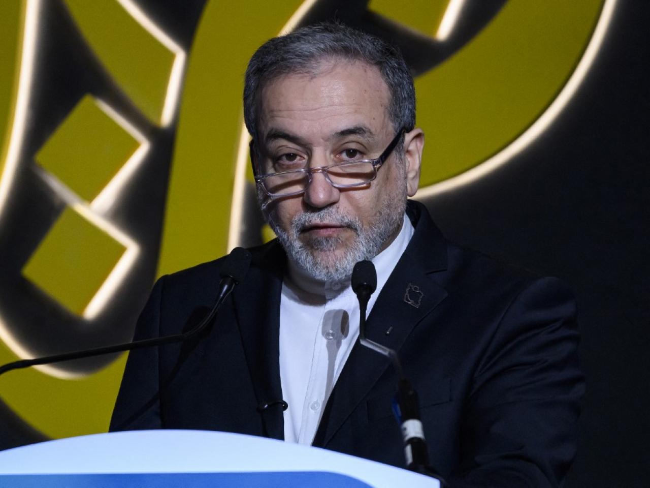 阿拉格齊啟程前往瑞士，準備本周與美國舉行的第二輪談判。（法新社資料圖片）