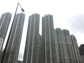 地產代理表示，蛇年最後一個周末二手交投顯著回軟。（港台圖片）