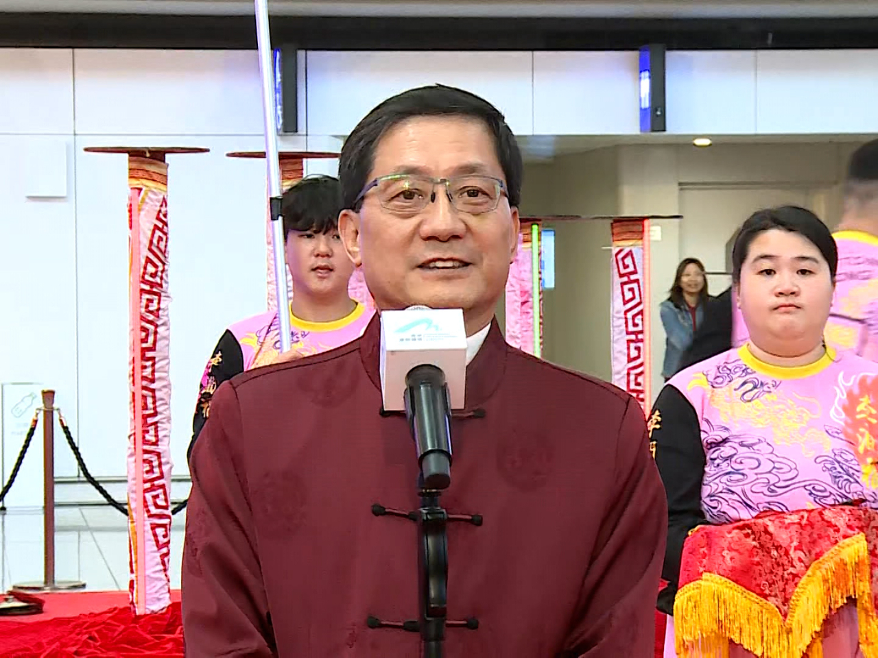 Airport Authority Chairman Fred Lam says 15 airlines will gradually move into the new Terminal 2 building. Photo: RTHK