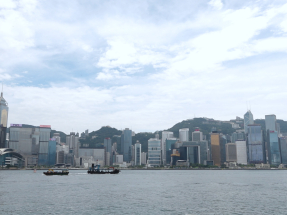 多名政府主要官員向市民拜年　展望新一年工作方向