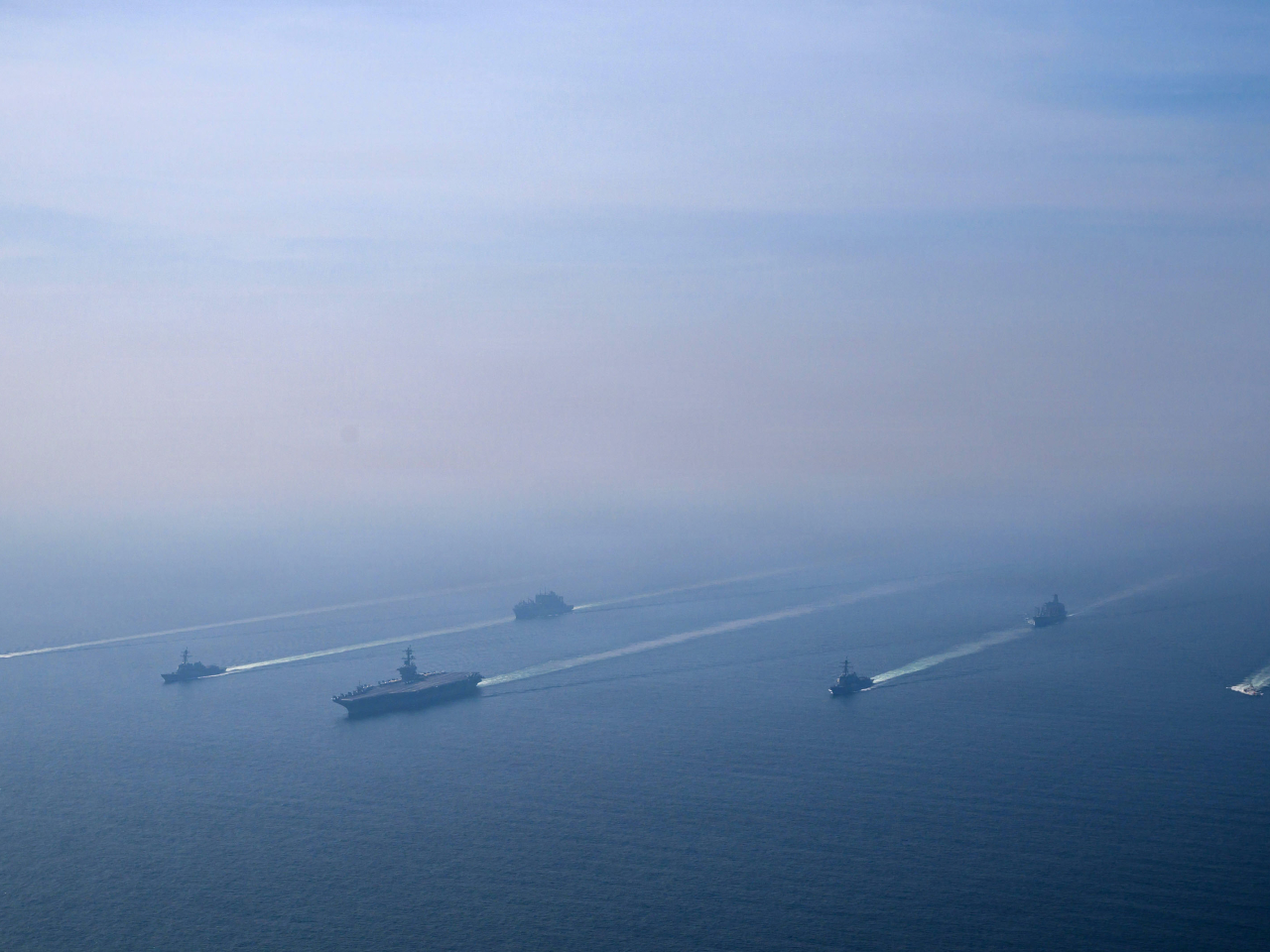 美國據報在談判前，繼續向中東地區大規模增兵。（路透社資料圖片）