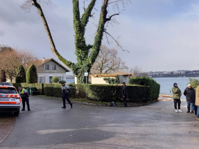 報道指談判地點在阿曼駐日內瓦外交代表機構內，有警員在建築物外巡邏。（法新社資料圖片）