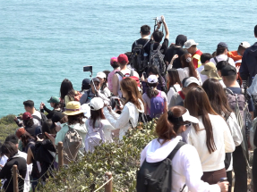 不少人到東壩郊遊  有旅客盼新年行山有新氣象