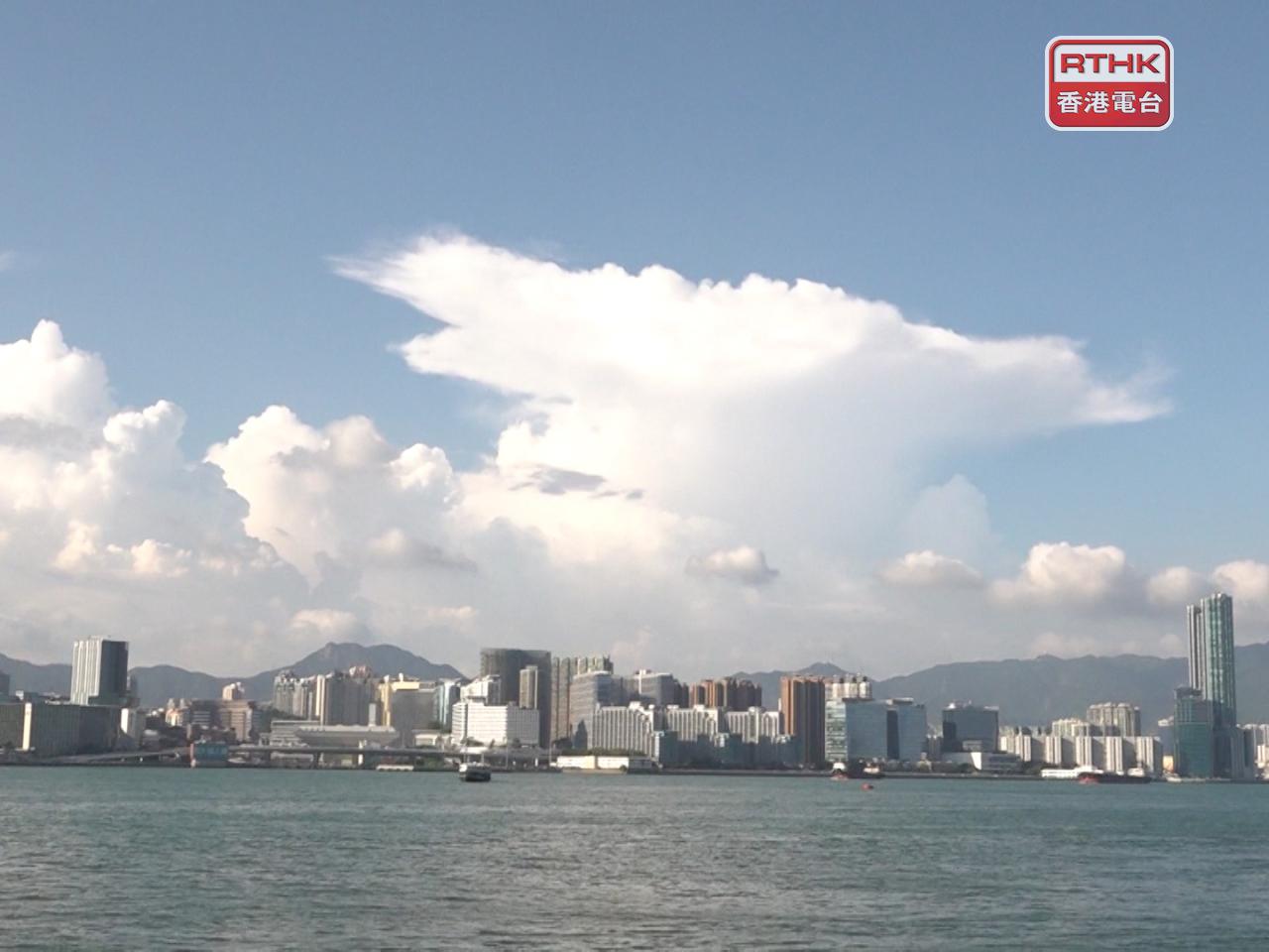 陳茂波指香港經歷新冠疫情、貿易戰及關稅戰，政府的利得稅收入及薪俸稅收相對穩定，顯示香港經濟的韌性比較強。（港台圖片）