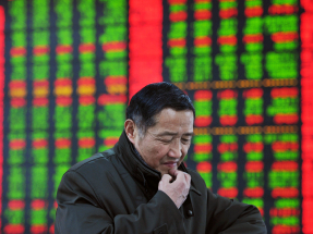 內地股市由低位反彈。上證指數接近收復所有失地。（新華社資料圖片）